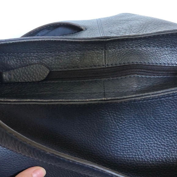 Kara handbag - Picture 14 of 14